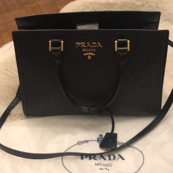 Prada - Large Saffiano Leather bag - Picture 2 of 14